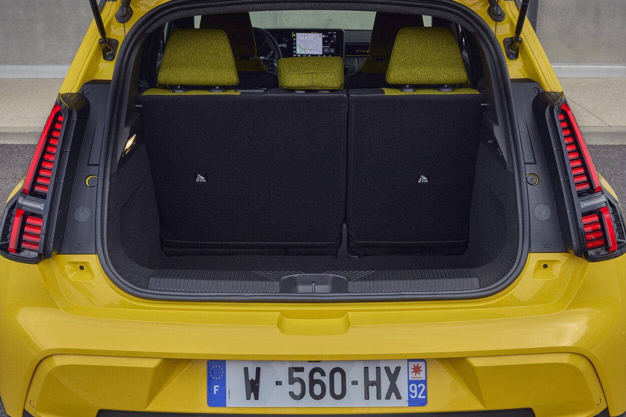 Renault 5 achterbak