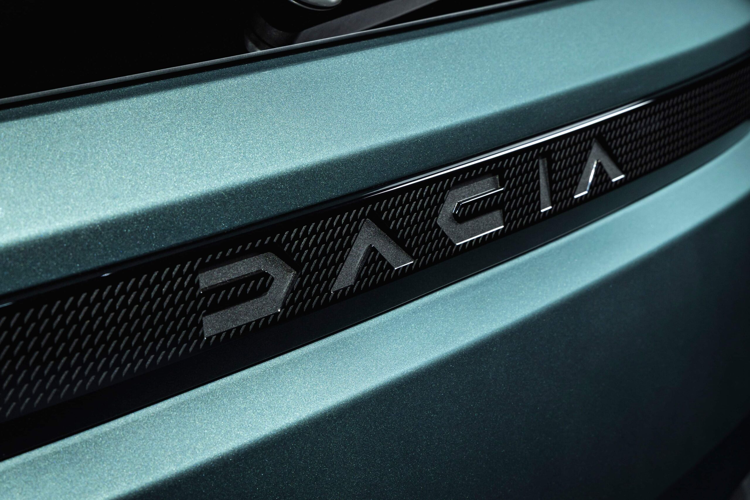 Dacia Striker 2027